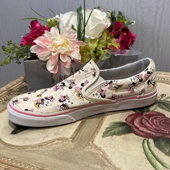Vans Cream Minnie Mouse Slip-On Sneakers - Picture 2 of 15